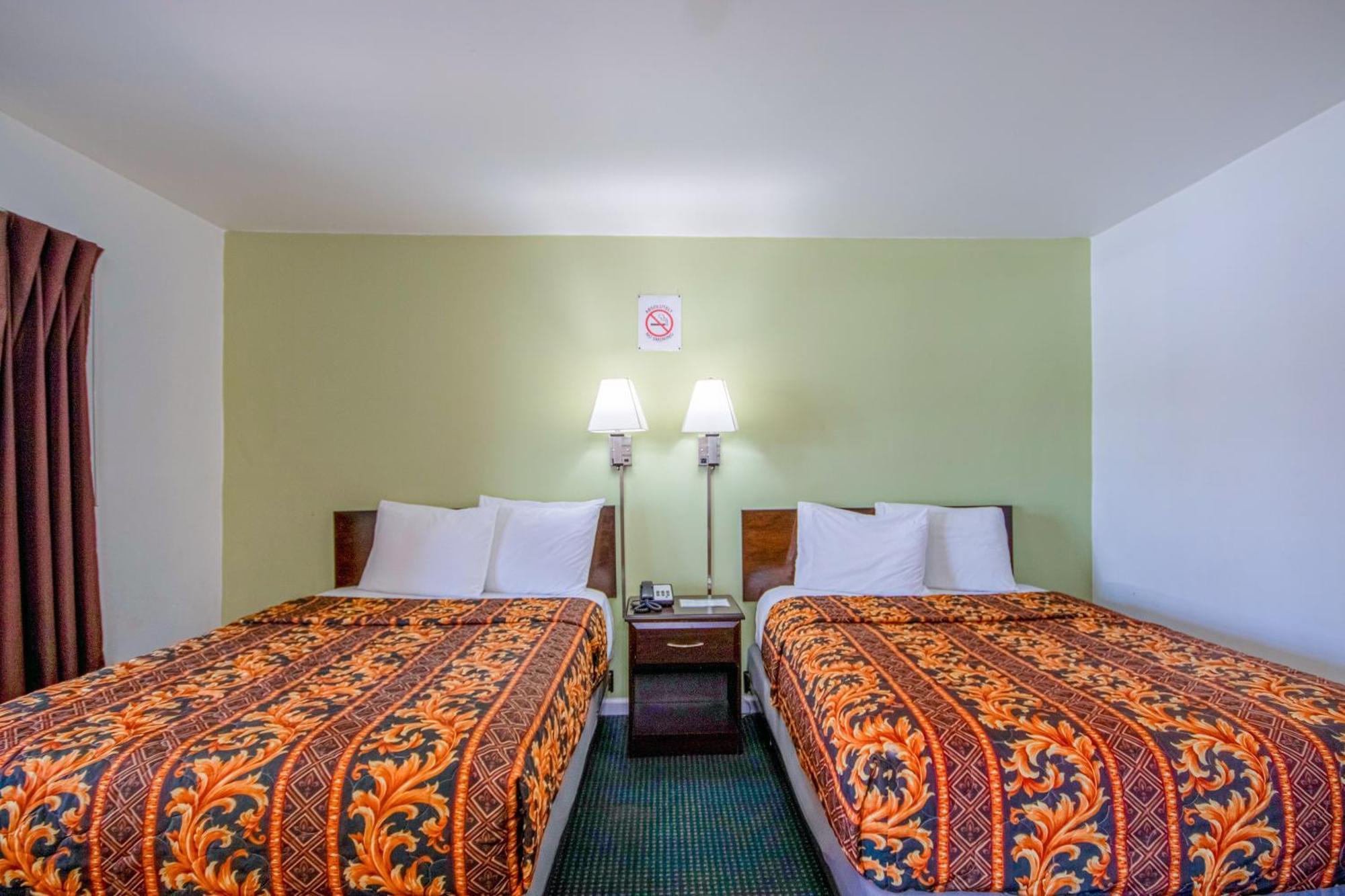 Oyo Travelier Motel Macon Exterior foto